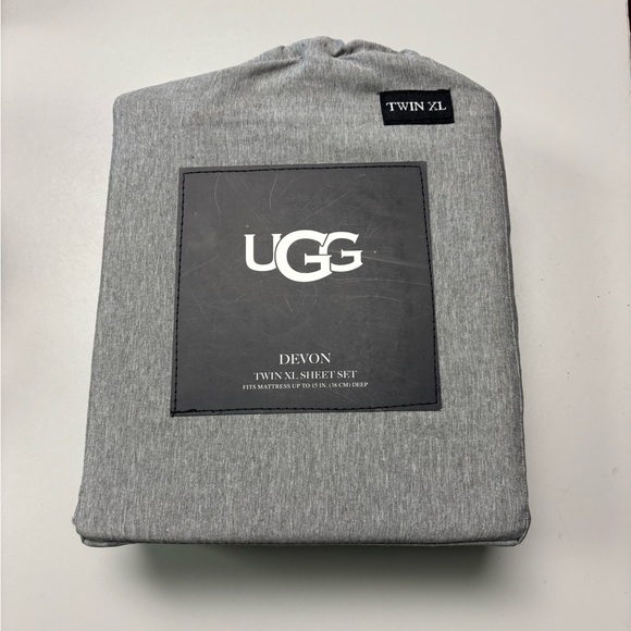 UGG Gray Twin XL Sheet Set - Picture 1 of 3